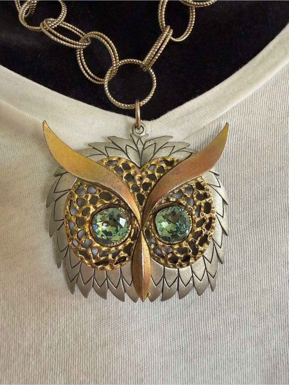 Upcycled Owl Choker Necklace with Green Rhinestone Eyes on Gold Tone Chain OOAK - Picture 6 of 10